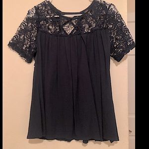 Sexy Navy Top w/ Beautiful Lace and a lovey back!
